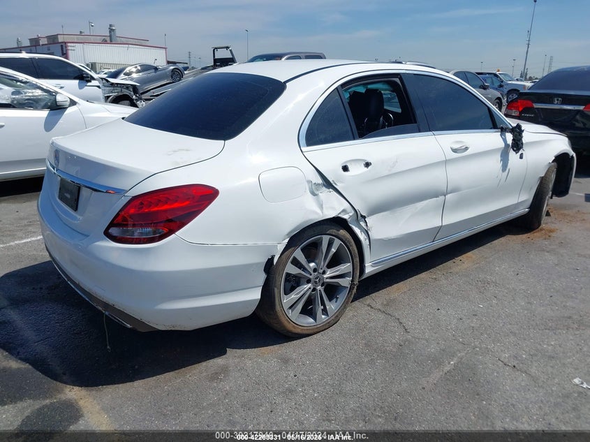 2018 MERCEDES-BENZ C 300 auction photo 4