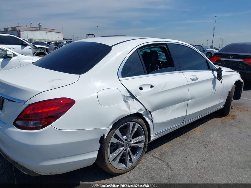 2018 MERCEDES-BENZ C 300 auction photo 6