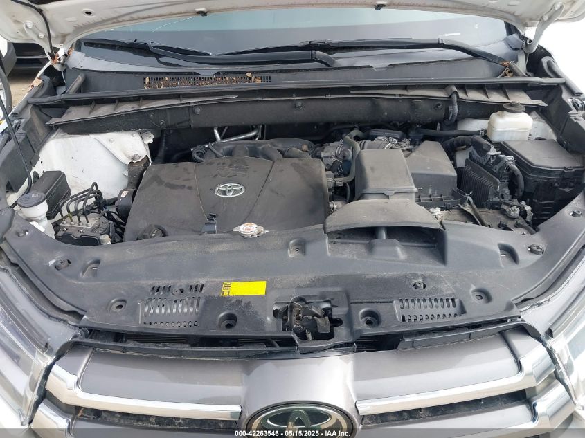 2018 Toyota Highlander - 5TDDZRFH1JS860254