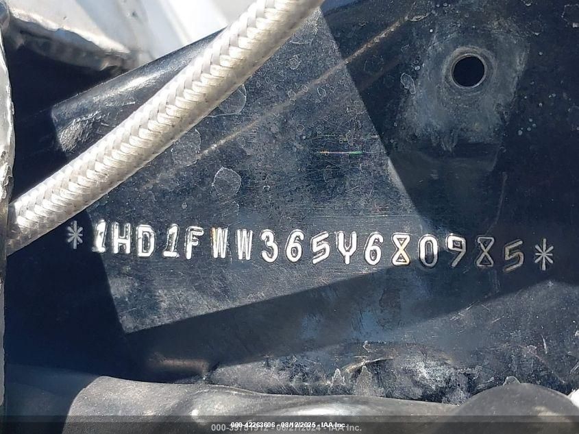 2005 Harley-Davidson Flhri Shrine VIN: 1HD1FWW365Y680985 Lot: 42263606