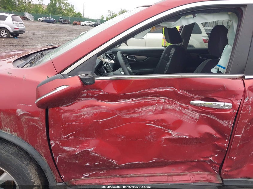 2015 NISSAN ROGUE S/SL/SV - KNMAT2MV3FP549740