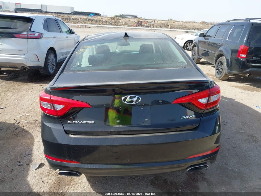 2017 HYUNDAI SONATA SPORT - 5NPE34AF1HH558140