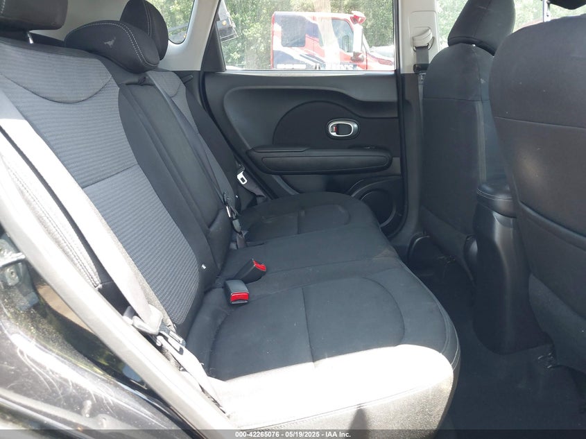 2017 KIA SOUL VIN: KNDJP3A56H7411496