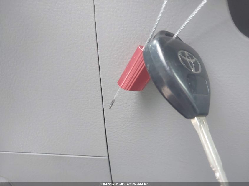 2011 Toyota Rav4 VIN: 2T3BF4DV0BW115961 Lot: 42265311