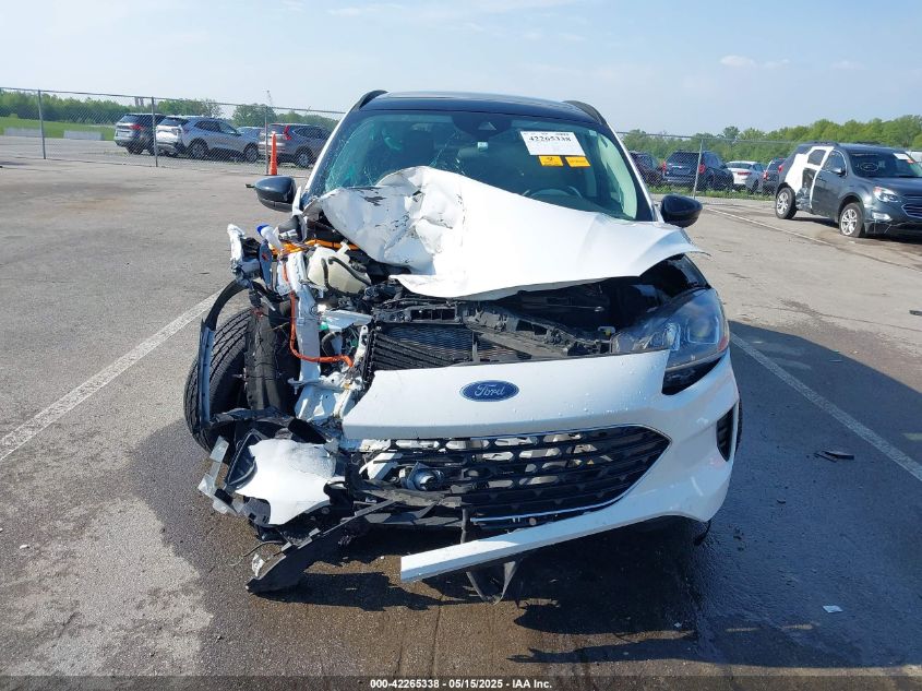 2022 Ford Escape Se Hybrid VIN: 1FMCU9BZ7NUB06992 Lot: 42265338