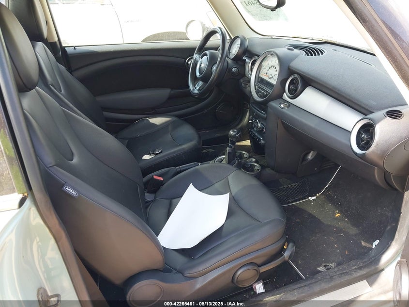 2012 MINI COOPER VIN: WMWSU3C5XCT258709