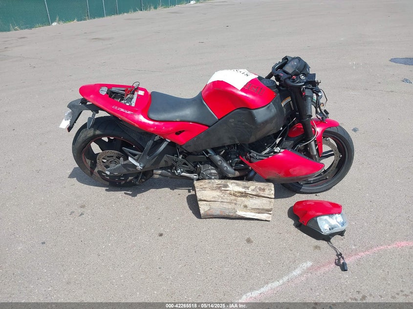 4MZYL04D293C01142 2009 BUELL 1125 photo no. 12