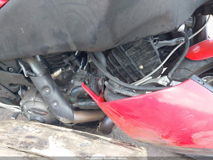 4MZYL04D293C01142 2009 BUELL 1125 photo no. 8