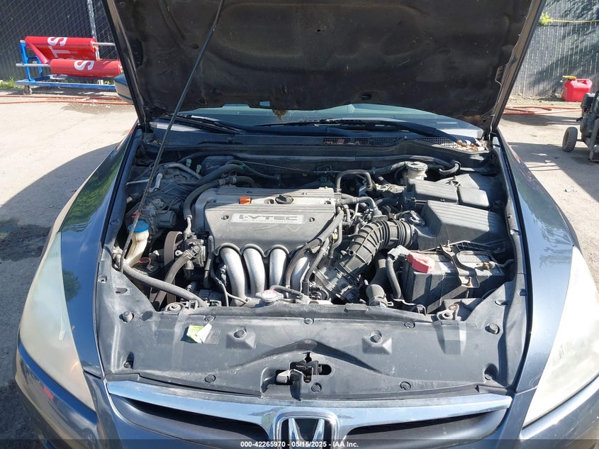 2007 HONDA ACCORD VIN: 1HGCM56827A049377