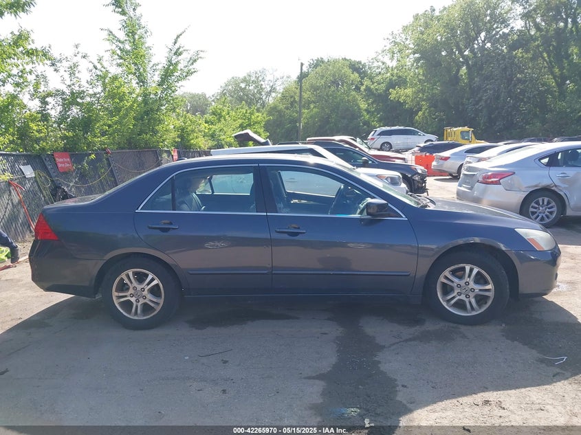 2007 HONDA ACCORD VIN: 1HGCM56827A049377