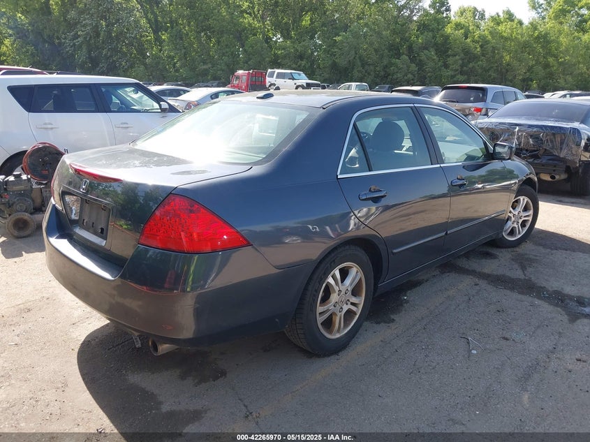 2007 HONDA ACCORD VIN: 1HGCM56827A049377