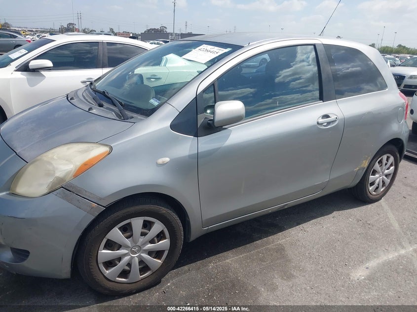 2007 TOYOTA YARIS VIN: JTDJT923075047727