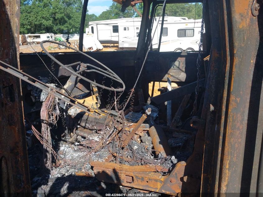 1997 Volvo Conventional Wg VIN: 4V4JDBJF6VN855467 Lot: 42266475