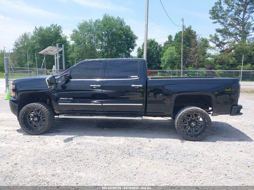 2017 CHEVROLET SILVERADO 2500HD LTZ - 1GC1KWEY0HF196529