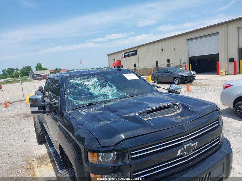 2017 CHEVROLET SILVERADO 2500HD LTZ - 1GC1KWEY0HF196529