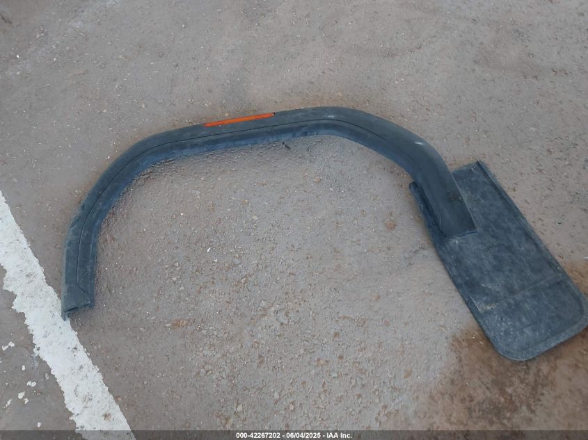 2023 GMC Sierra 3500Hd 4Wd Standard Bed Sle VIN: 1GT49TEY7PF192967 Lot: 42267202