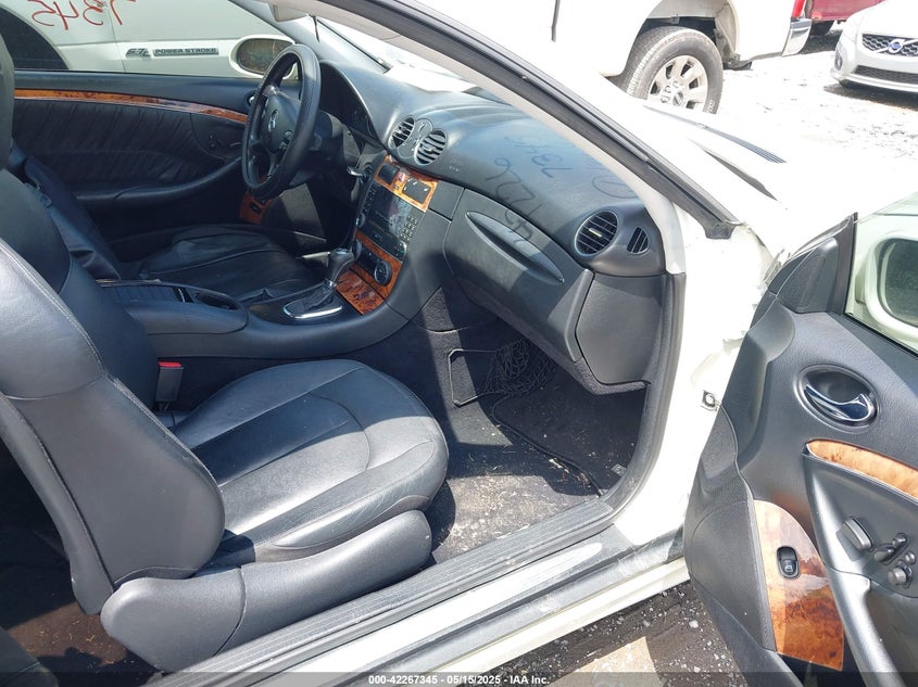 2009 MERCEDES-BENZ CLK 350 VIN: WDBTJ56H89F262104