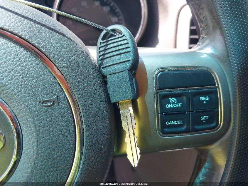 2012 Jeep Grand Cherokee Laredo VIN: 1C4RJFAG8CC185081 Lot: 42267429