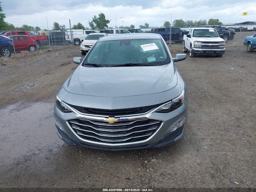 2025 CHEVROLET MALIBU VIN: 1G1ZD5ST4SF155854