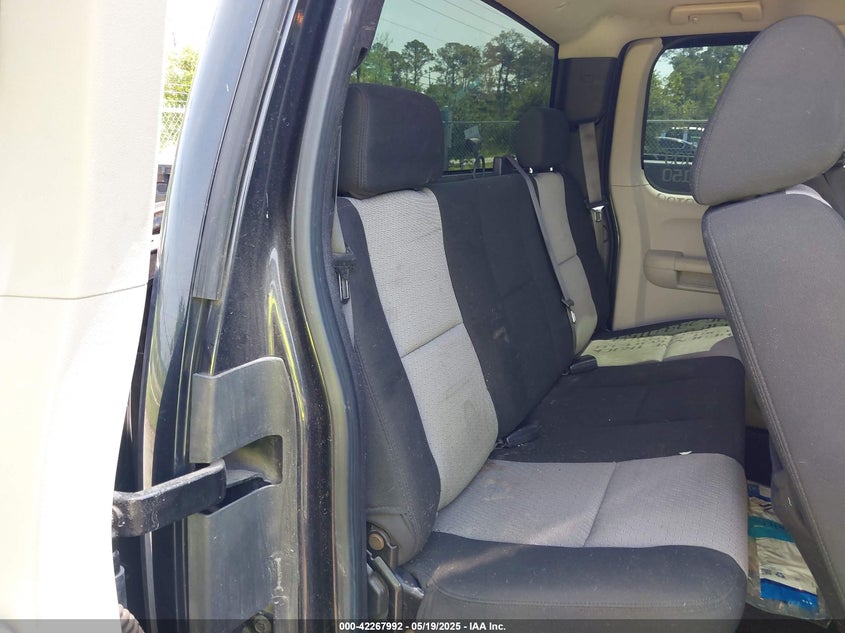 2009 CHEVROLET SILVERADO 1500 VIN: 1GCEK19C99Z204744