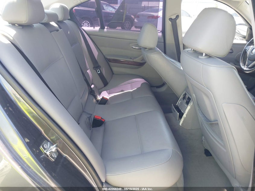 2007 BMW 328I VIN: WBAVA33527P140383 Lot: 42268249