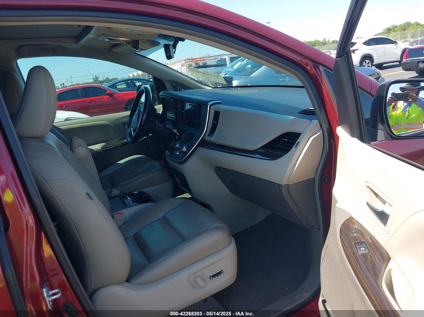 2016 TOYOTA SIENNA VIN: 5TDYK3DCXGS710792