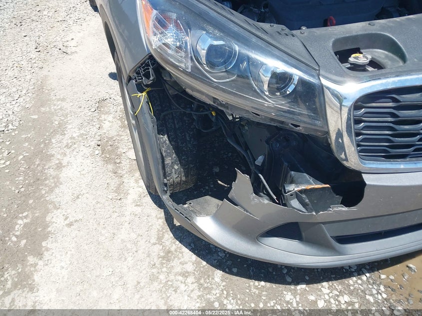 2019 KIA SORENTO VIN: 5XYPG4A32KG513726