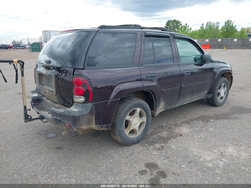 2008 CHEVROLET TRAILBLAZER VIN: 1GNDT13S982236424