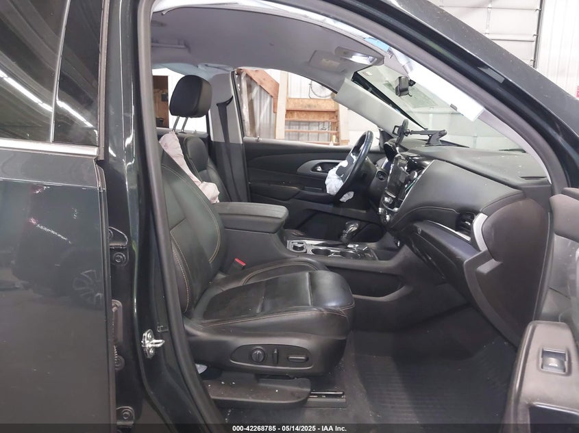 2021 CHEVROLET TRAVERSE VIN: 1GNEVHKW1MJ124681