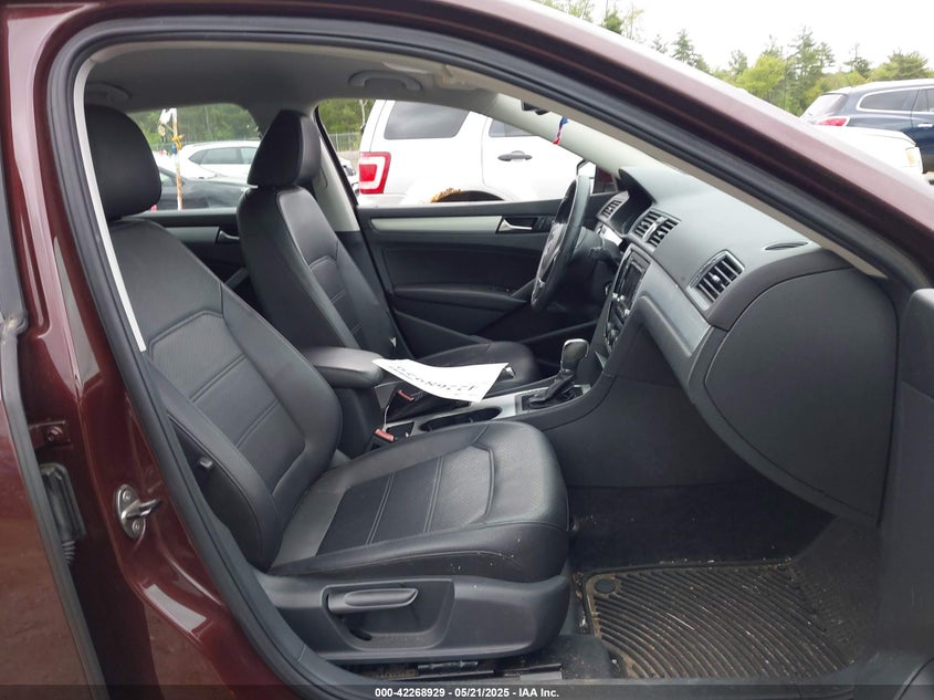 2013 VOLKSWAGEN PASSAT 2.5L SE - 1VWBP7A32DC103783