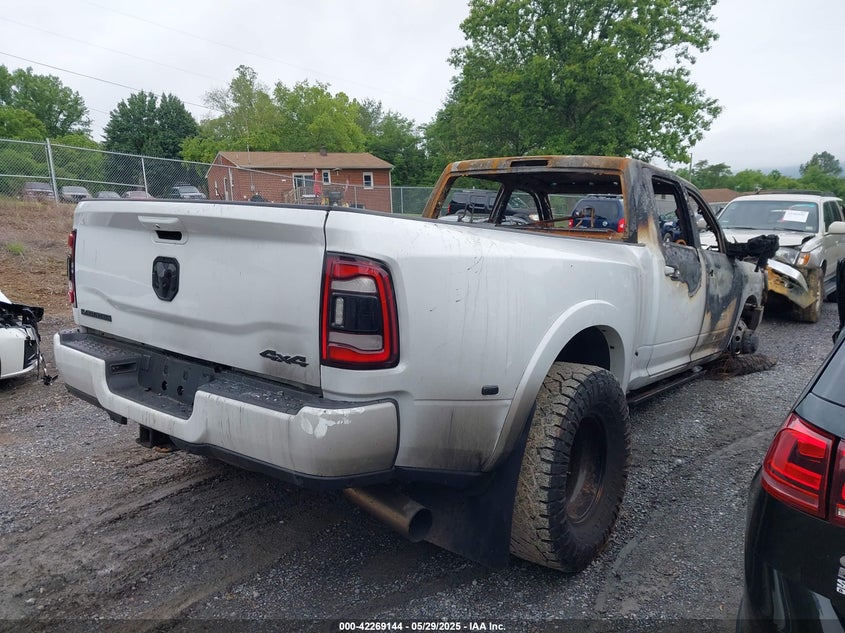 3C63RRJLXNG135349 2022 RAM 3500 photo no. 4