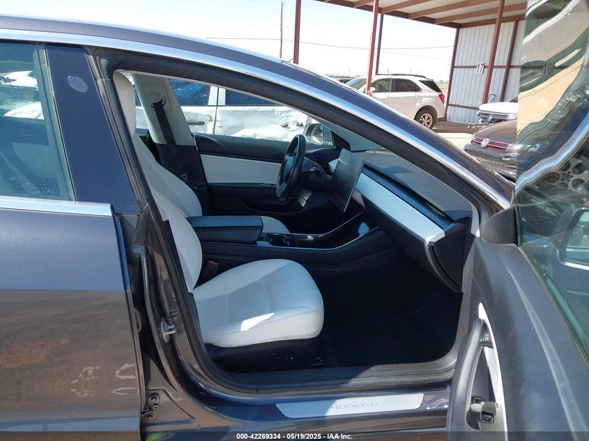 5YJ3E1EA6KF302368 2019 TESLA MODEL 3 photo no. 5