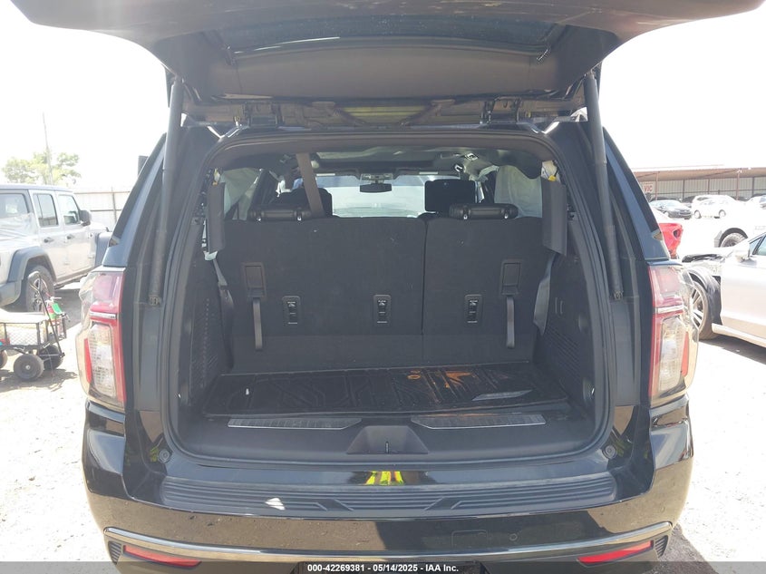 2021 Chevrolet Tahoe 4Wd Z71 VIN: 1GNSKPKD1MR313689 Lot: 42269381