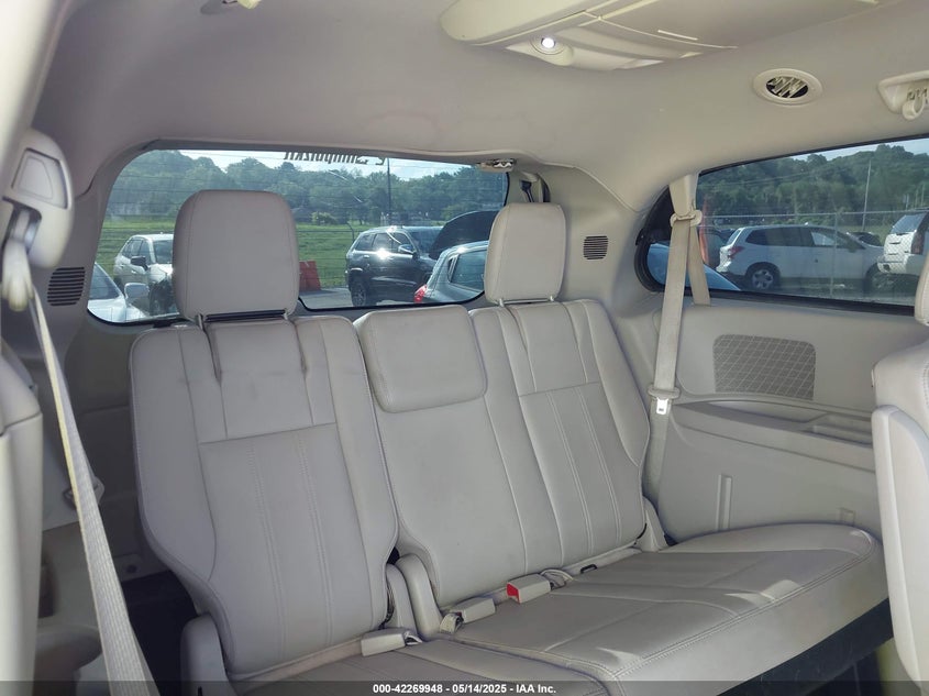 2015 CHRYSLER TOWN & COUNTRY VIN: 2C4RC1AG9FR741696