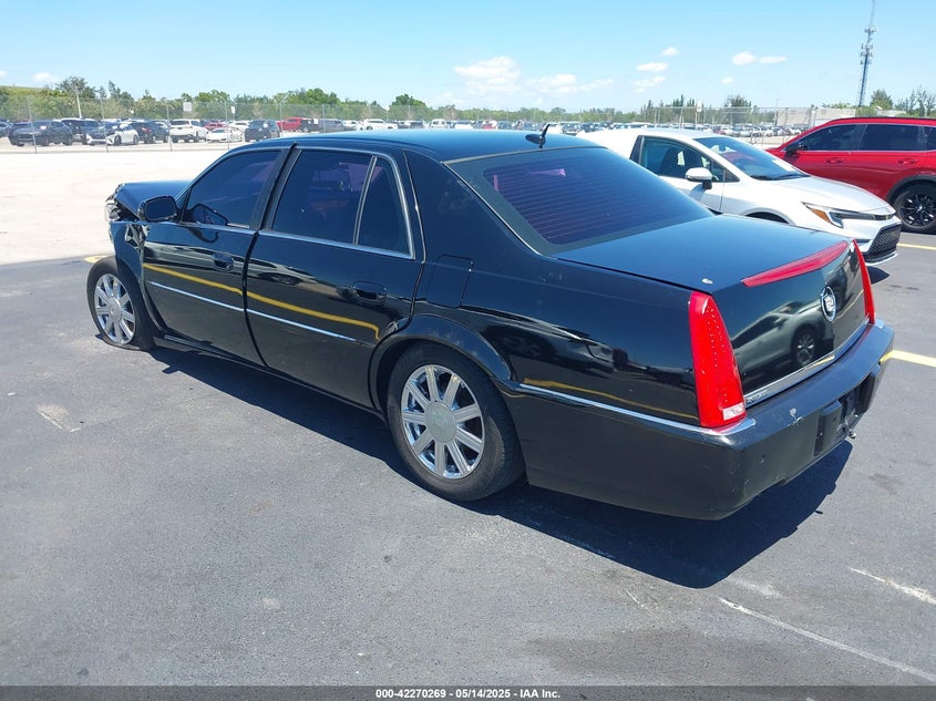 2007 CADILLAC DTS VIN: 1G6KD57Y77U198880