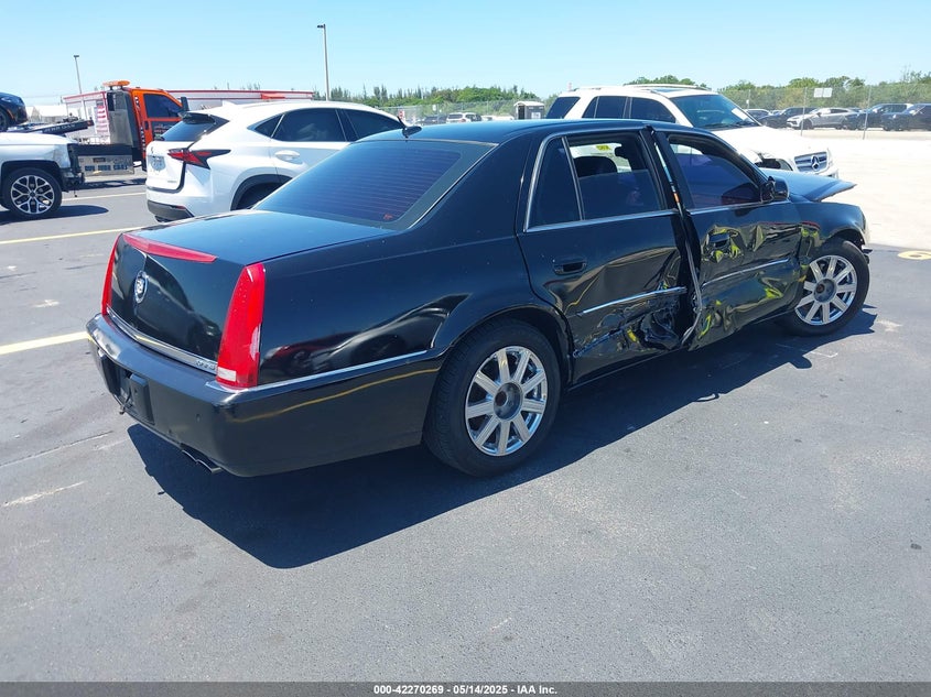 2007 CADILLAC DTS VIN: 1G6KD57Y77U198880