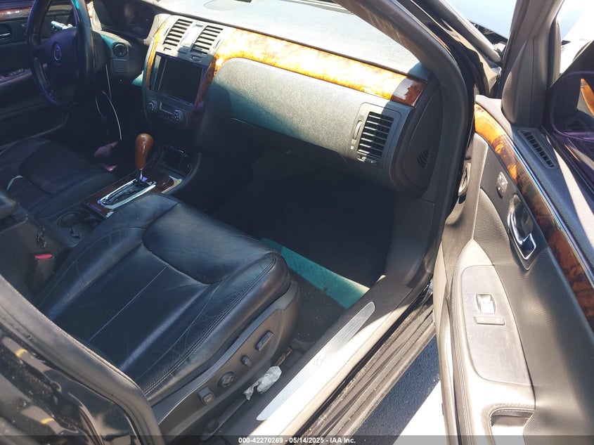 2007 CADILLAC DTS VIN: 1G6KD57Y77U198880