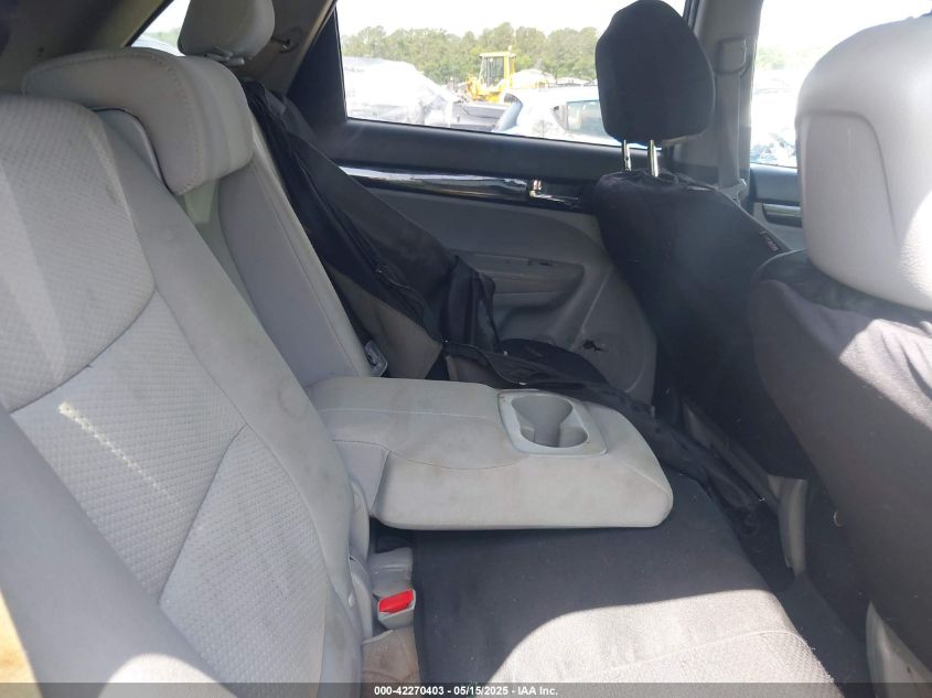 2011 Kia Sorento Lx VIN: 5XYKT3A13BG153042 Lot: 42270403