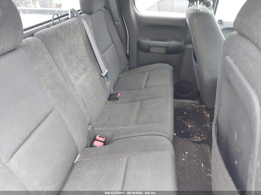 2011 CHEVROLET SILVERADO 1500 VIN: 1GCRCSE02BZ307624
