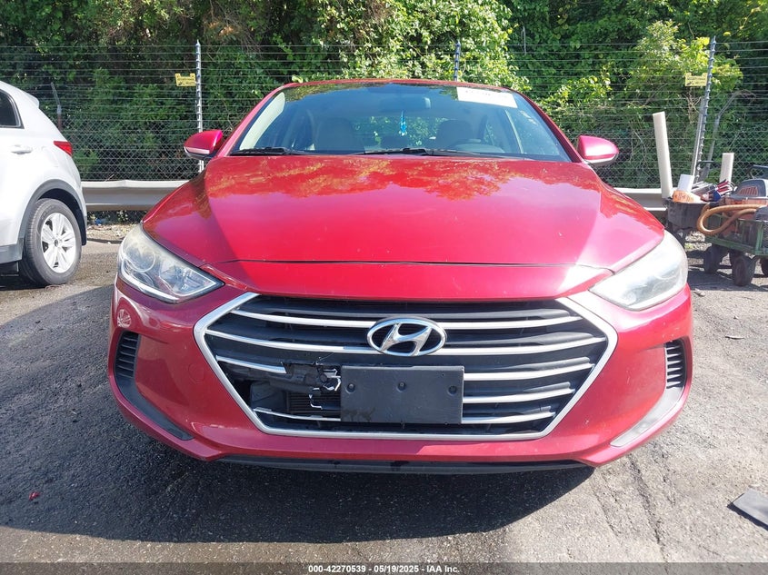 2017 HYUNDAI ELANTRA VIN: KMHD84LFXHU189449