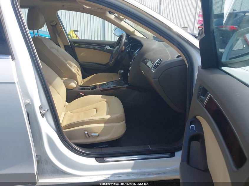 2013 AUDI A4 2.0T PREMIUM - WAUAFAFL8DN038026