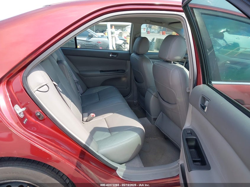 2005 Toyota Camry Le V6 VIN: 4T1BF32K45U087257 Lot: 42272265