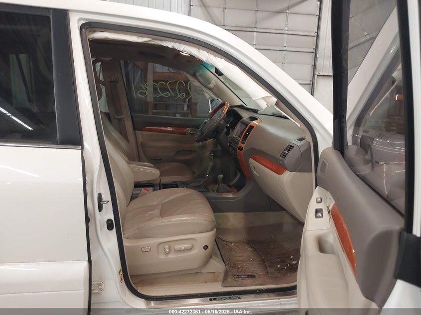 2007 LEXUS GX 470 VIN: JTJBT20X570140528