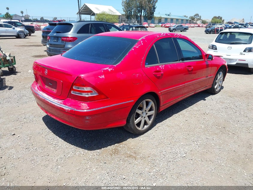 WDBRF40J83A484647 2003 MERCEDES-BENZ C-KLASSE photo no. 4