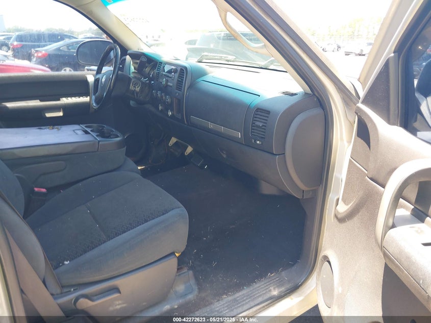 2007 CHEVROLET SILVERADO 1500 VIN: 1GCEK190X7Z567413