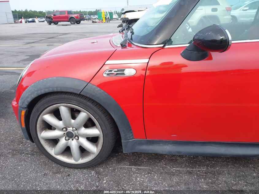 2006 Mini Cooper S VIN: WMWRE33576TJ35157 Lot: 42273131