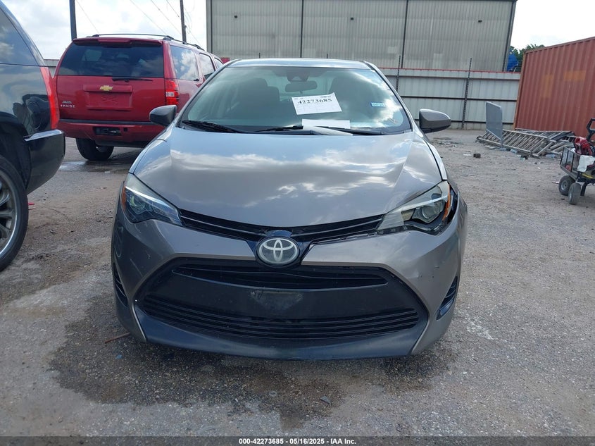 2018 TOYOTA COROLLA LE - 5YFBURHE1JP855556