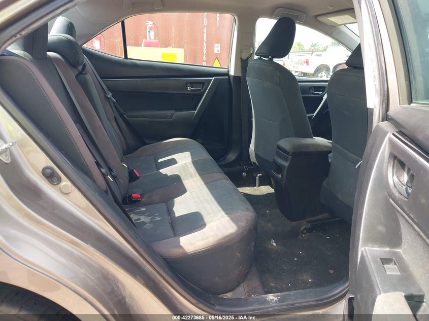 2018 TOYOTA COROLLA LE - 5YFBURHE1JP855556