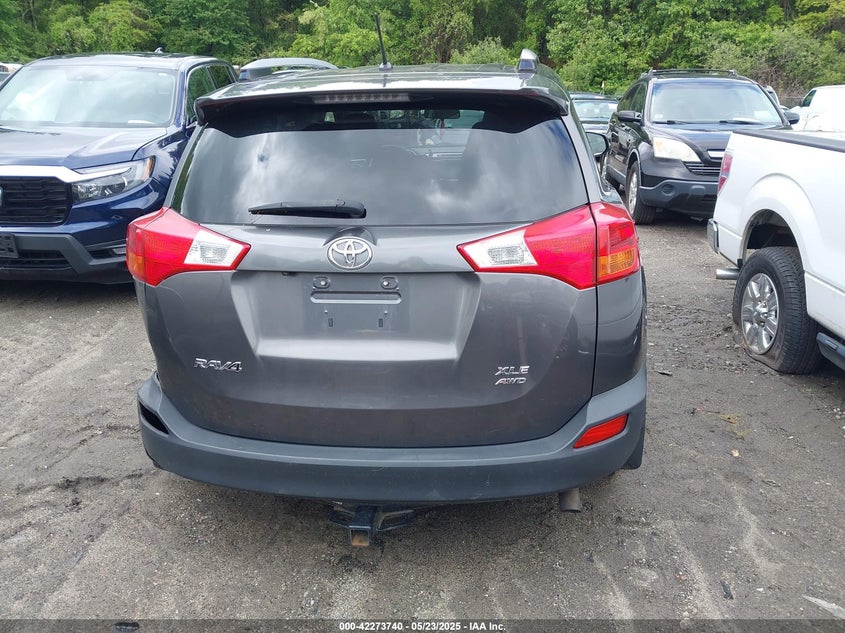 2013 TOYOTA RAV4 XLE - JTMRFREV2D5002727