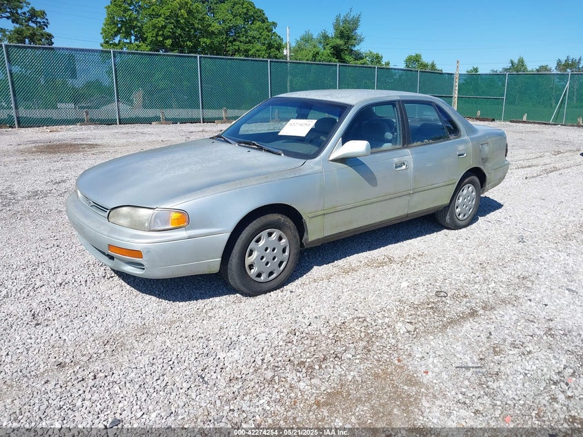 4T1SK12EXSU542876 1995 TOYOTA CAMRY photo no. 2